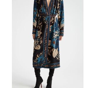 Elegant Floral Maxi Dress in Blue and Black